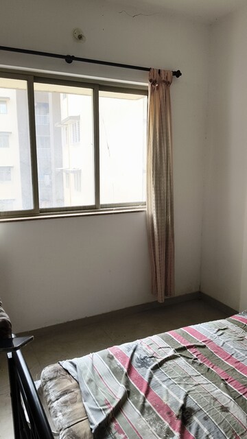 Room in 1 BHK Apartment at Casa RioGold, Dombivli East – for Rent