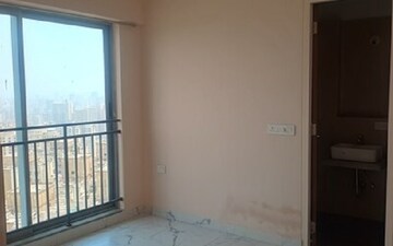 Room in 1 BHK Apartment at Dynamix Avanya, Dahisar East – for Rent