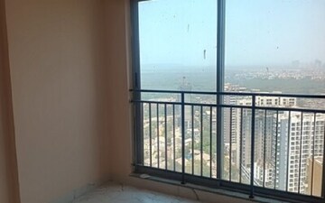 Room in 1 BHK Apartment at Dynamix Avanya, Dahisar East – for Rent