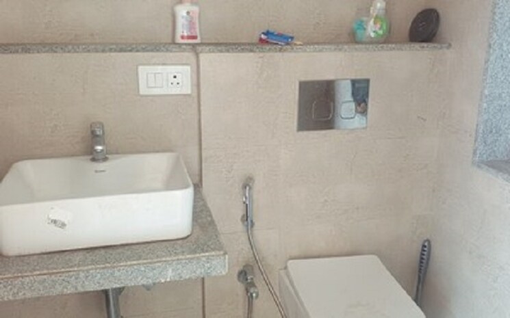 Bathroom, dynamix-avanya 1 Bedroom 400 Sq.Ft. Apartment In Dahisar East Mumbai 9070635