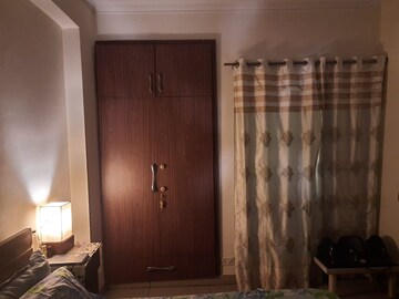 Living Room in 2 BHK Apartment at Panchsheel Greens, Sector 16 Greater Noida – for Rent