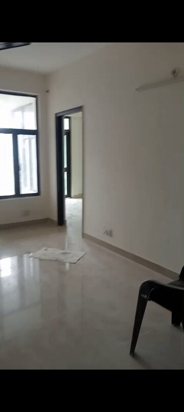 Room in 2.5 BHK Apartment at Devika Gold Homz, Sector 1 Greater Noida – for Rent