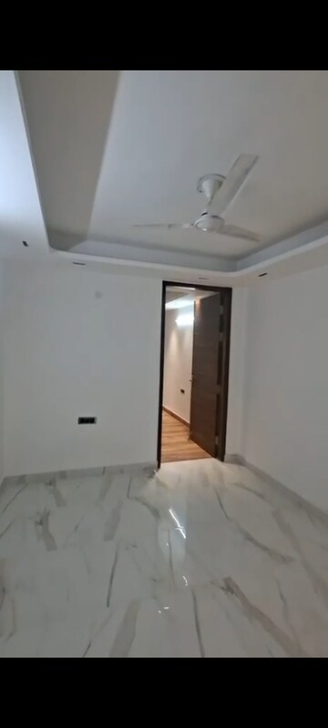 1 BHK Apartment For Rent in Saket