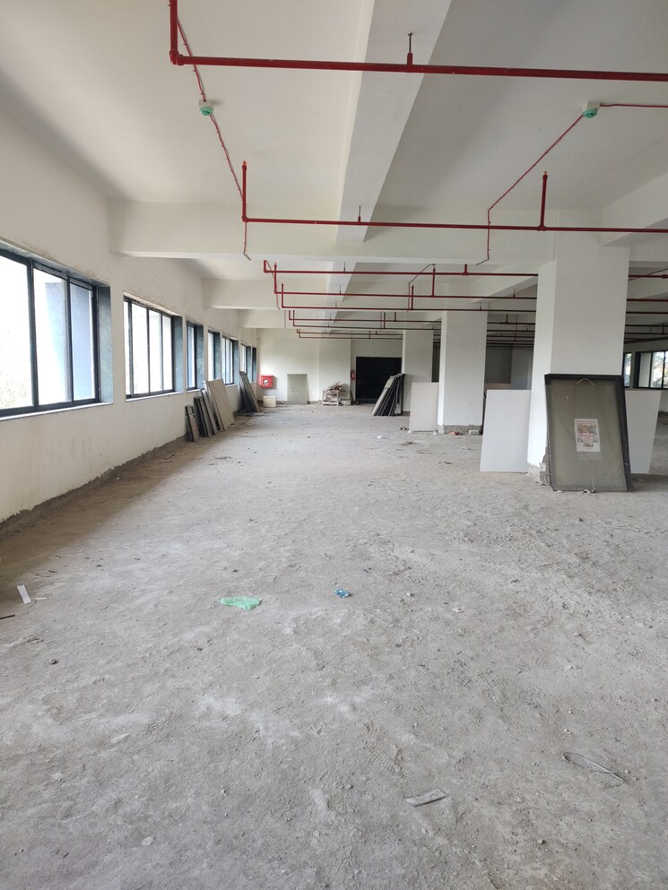Common Area, mahape Commercial Office Space 8500 Sq.Ft. In Mahape Navi Mumbai 9070709