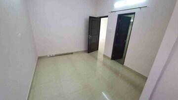 Room in 2 BHK Apartment at Vasant Kunj – for Rent