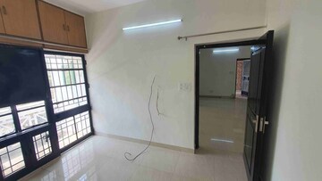 Room in 2 BHK Apartment at Vasant Kunj – for Rent