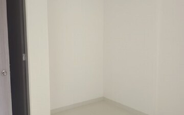 Room in 1 BHK Apartment at Unique Ivana, Mira Road – for Rent