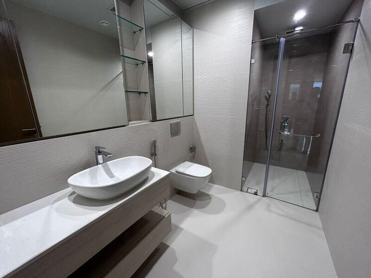 Bathroom, indiabulls-blu 4 Bedroom 3780 Sq.Ft. Apartment In Worli Mumbai 9070735