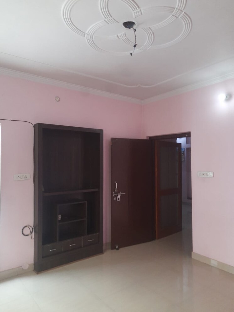 Room, av-residency 2 Bedroom 950 Sq.Ft. Independent House In Deva Road Lucknow 9070751