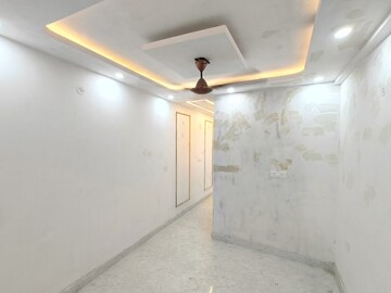 Room in 1 BHK Builder Floor at Malviya Nagar – for Rent