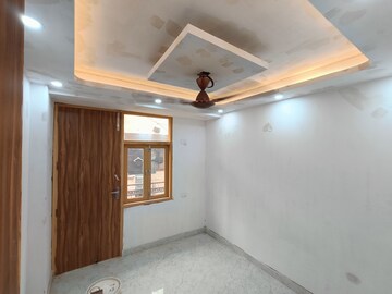 Room in 1 BHK Builder Floor at Malviya Nagar – for Rent