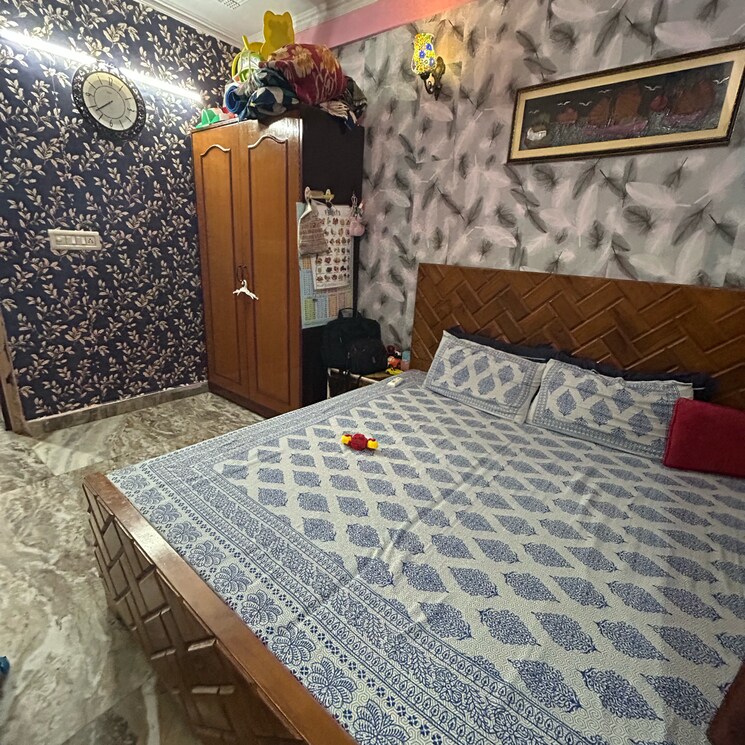 Bedroom, batla house 1.5 Bedroom 550 Sq.Ft. Builder Floor In Batla House Delhi 9070762