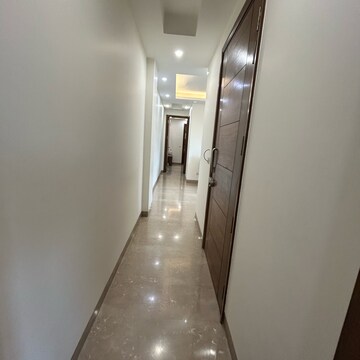 Building Lobby in 2 BHK Builder Floor at Lajpat Nagar I – for Rent