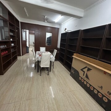 Parking in 2 BHK Builder Floor at Lajpat Nagar I – for Rent