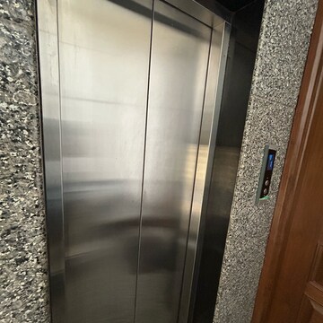 Building Lobby in 2 BHK Builder Floor at Lajpat Nagar I – for Rent