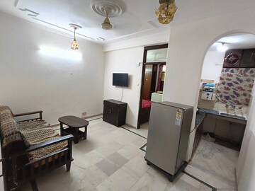 Team Area in 1 BHK Builder Floor at Malviya Nagar – for Rent