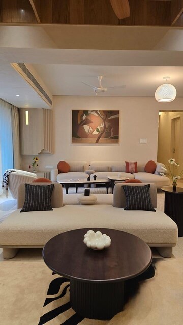 Team Area in 4 BHK Apartment at Prabhadevi CHS, Prabhadevi – for Rent