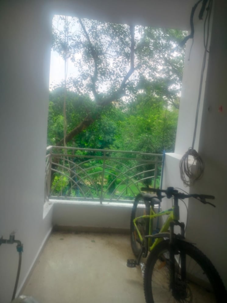 Balcony, ramesh nagar 3.5 Bedroom 1350 Sq.Ft. Builder Floor In Ramesh Nagar Delhi 9070788