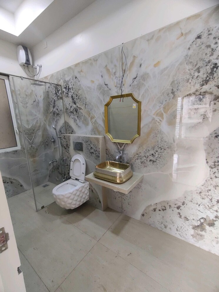 Bathroom, indiabulls-sky-forest 3 Bedroom 1921 Sq.Ft. Apartment In Lower Parel Mumbai 9070780