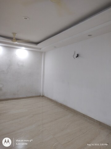 Furnished Amenities in 3 BHK Builder Floor at Mehrauli – for Rent
