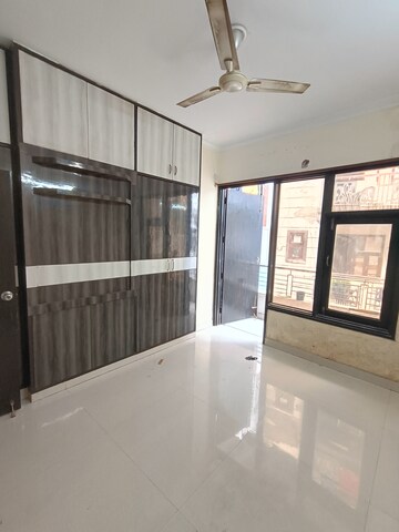 Kitchen in 3 BHK Builder Floor at Malviya Nagar – for Rent