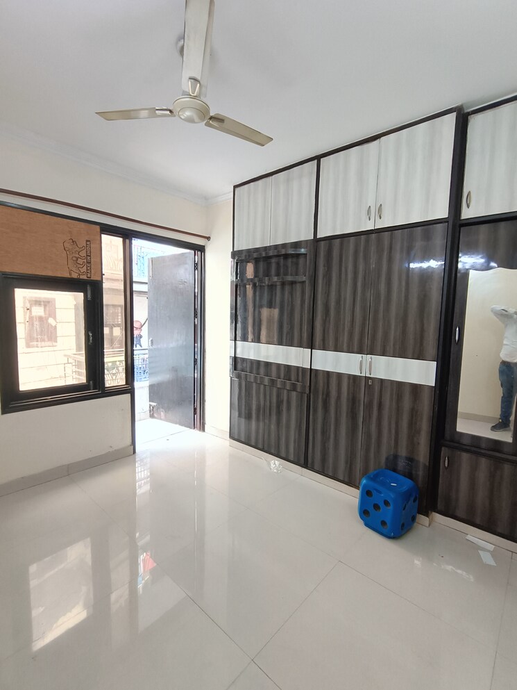 undefined, malviya nagar 3 Bedroom 1500 Sq.Ft. Builder Floor In Malviya Nagar Delhi 9070803