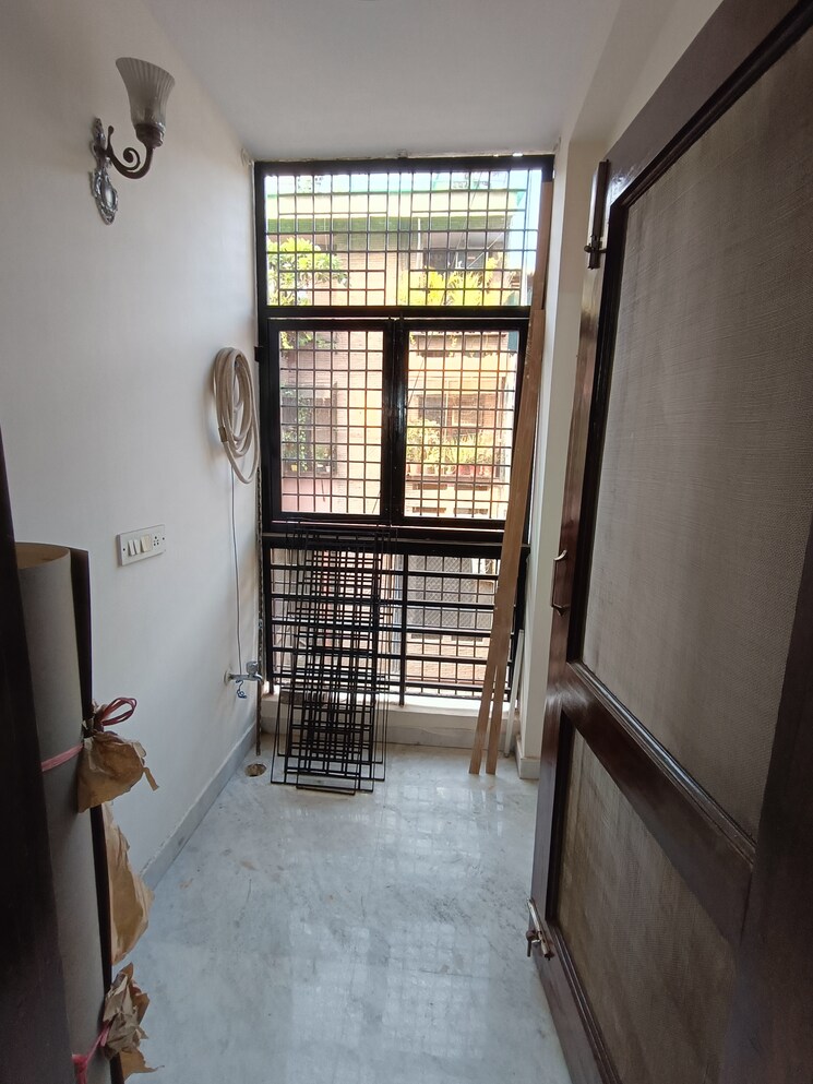 Balcony, malviya nagar 2 Bedroom 1000 Sq.Ft. Builder Floor In Malviya Nagar Delhi 9070817