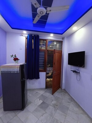 Bedroom in 1 BHK Builder Floor at Malviya Nagar – for Rent