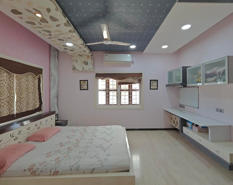 Master Bedroom, science city 4 Bedroom 471 Sq.Yd. Villa In Science City Ahmedabad 9070854