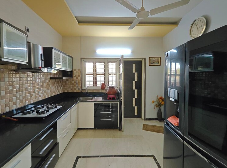 Kitchen, science city 4 Bedroom 471 Sq.Yd. Villa In Science City Ahmedabad 9070854