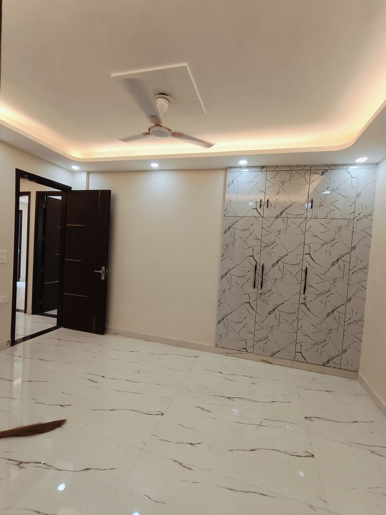 Room, malviya nagar 3 Bedroom 1500 Sq.Ft. Builder Floor In Malviya Nagar Delhi 9070858