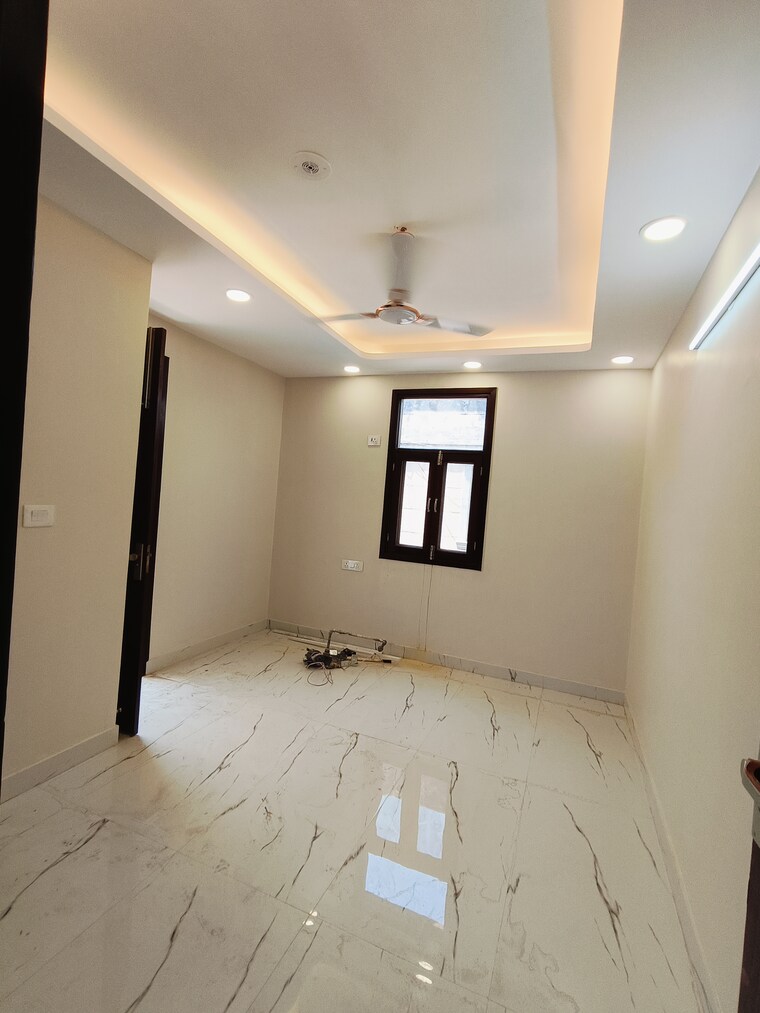 Room, malviya nagar 3 Bedroom 1500 Sq.Ft. Builder Floor In Malviya Nagar Delhi 9070858