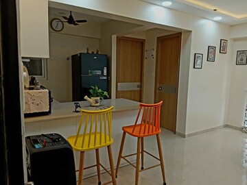 3 BHK Apartment For Sale in Shreepati Arcade, Grant Road