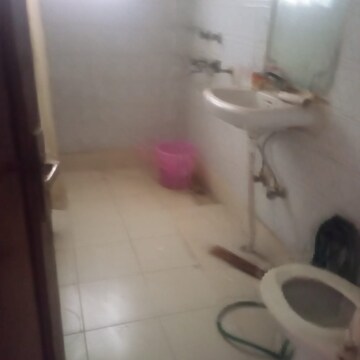 Bathroom in 2 BHK Independent House at RWA Apartments Sector 72, Sector 72 – for Rent