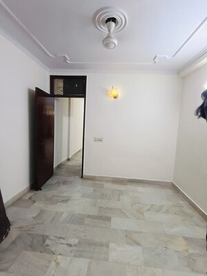 Room in 2 BHK Builder Floor at Malviya Nagar – for Rent