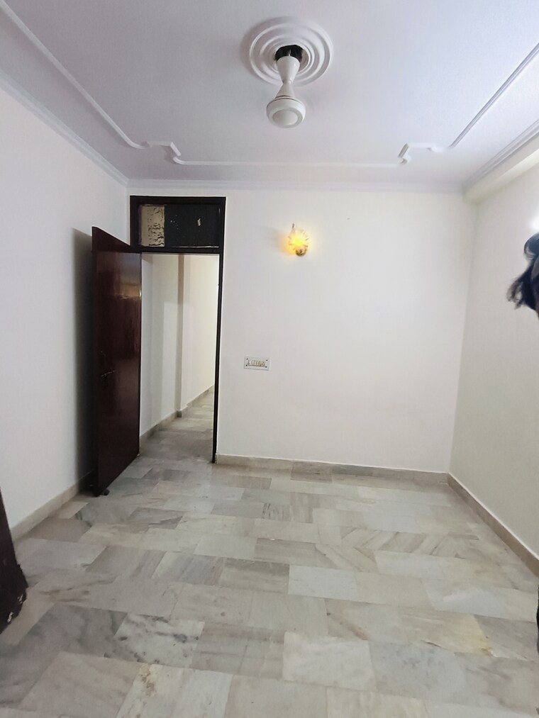 Room, malviya nagar 2 Bedroom 1000 Sq.Ft. Builder Floor In Malviya Nagar Delhi 9070866