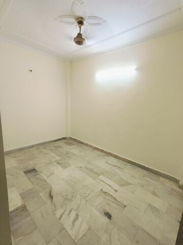 Room in 2 BHK Builder Floor at Malviya Nagar – for Rent