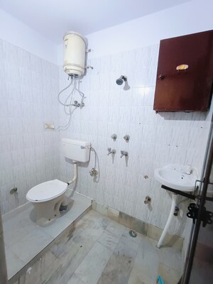 Bathroom in 2 BHK Builder Floor at Malviya Nagar – for Rent
