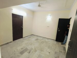 Room in 2 BHK Builder Floor at Malviya Nagar – for Rent