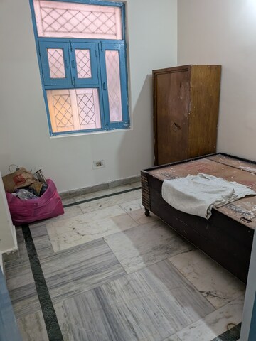Bedroom in 2.5 BHK Builder Floor at Nirman Vihar – for Rent