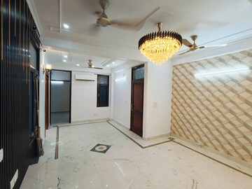 Bathroom in 3 BHK Builder Floor at Malviya Nagar – for Rent