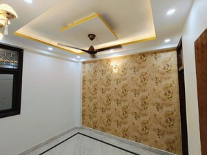 Room in 2 BHK Builder Floor at Malviya Nagar – for Rent