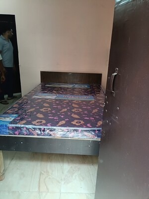 1 BHK Builder Floor For Rent in New Ashok Nagar