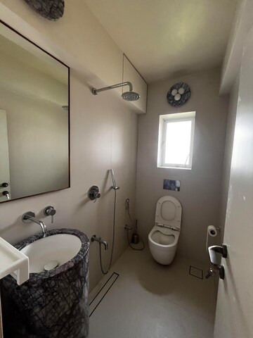 Bathroom in 3 BHK Apartment at Malabar Apartments, Malabar Hill – for Rent