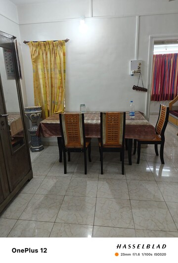 Living Room in 2 BHK Apartment at Deccan Gymkhana – for Rent