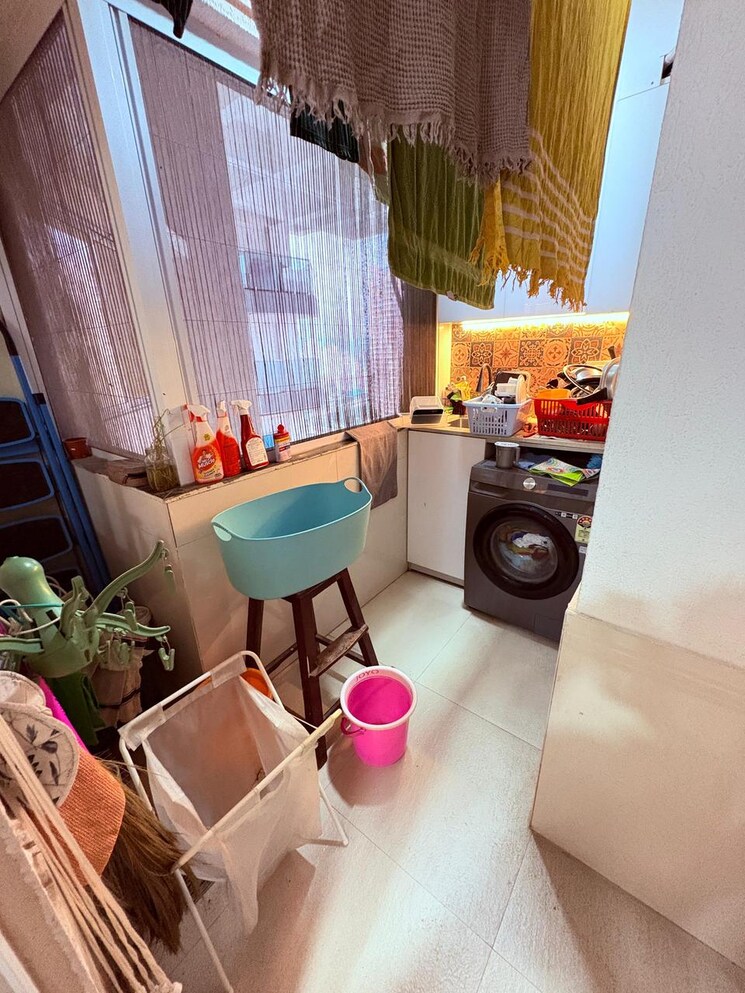 Team Area, soham-crystal-spires 3 Bedroom 1349 Sq.Ft. Apartment In Ghodbunder Road Thane 9070915