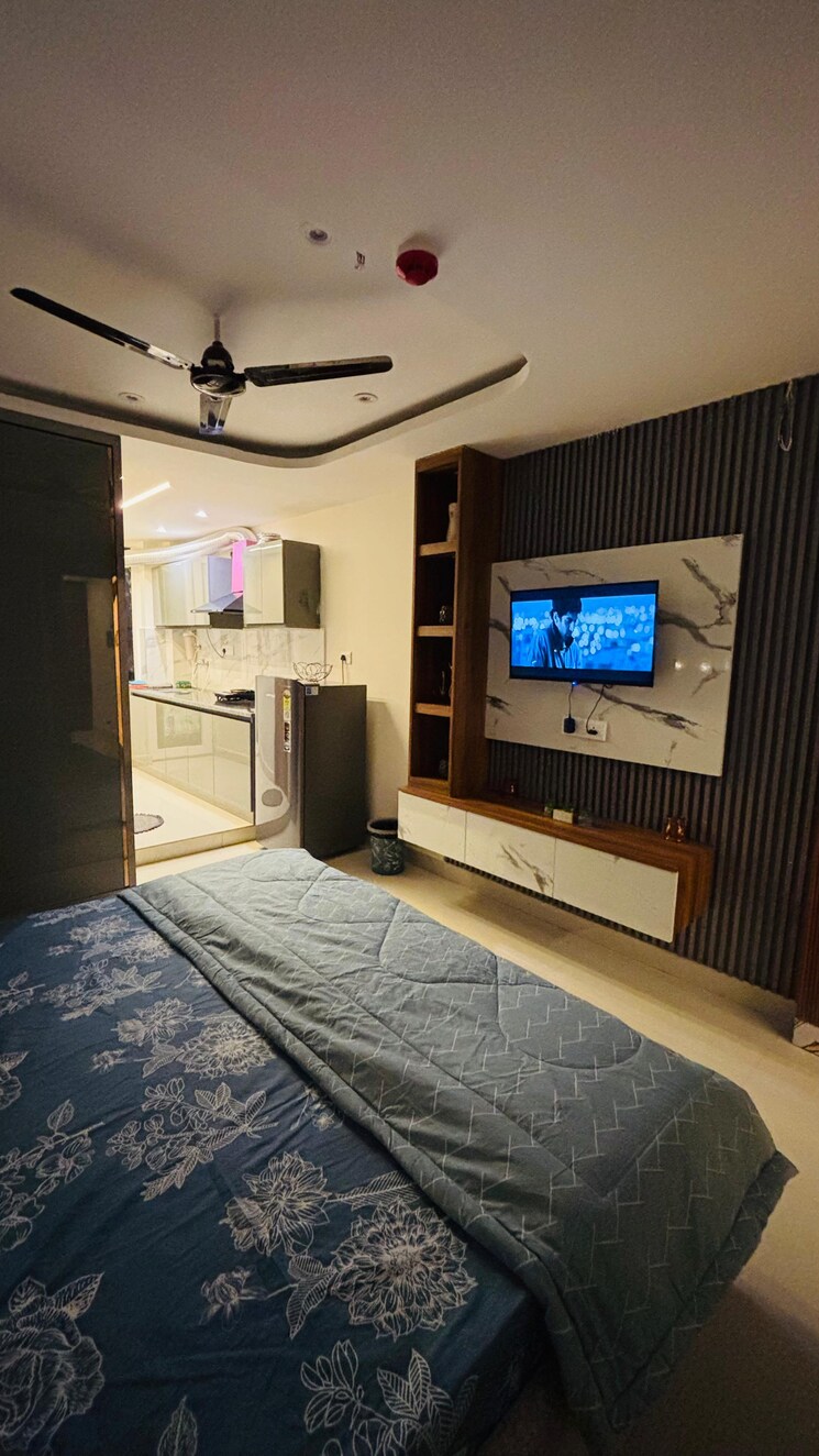 Kitchen, essentia-homes 3 Bedroom 1000 Sq.Ft. Apartment In Vip Road Zirakpur 9070942