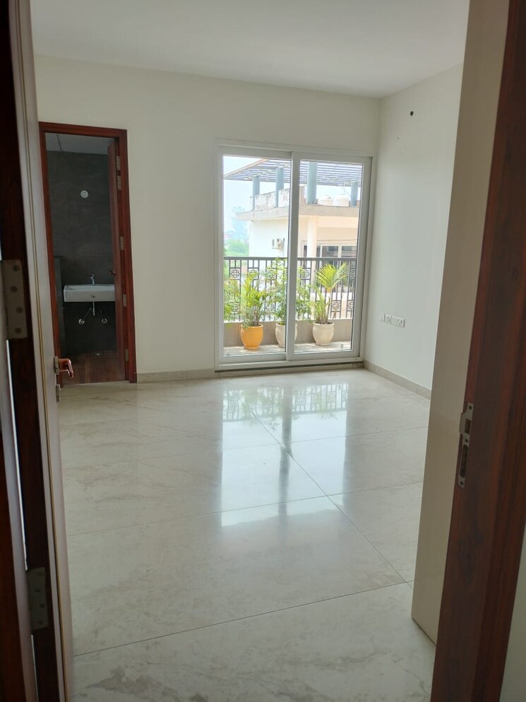 Room, orbit-apartments 3 Bedroom 1663 Sq.Ft. Apartment In Vip Road Zirakpur 9070943