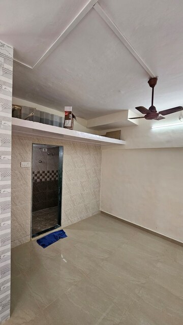 Bathroom in 1 RK Apartment at Vinayak Tower, Andheri West – for Rent