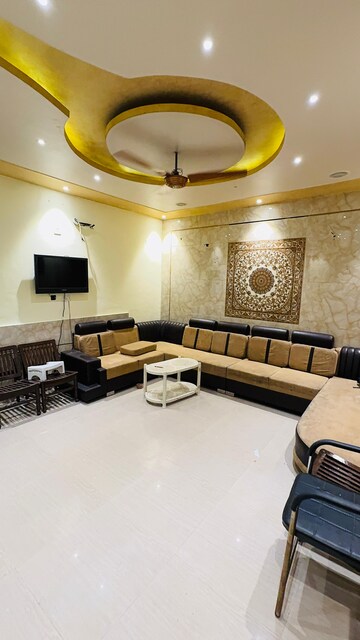 Living Room in 3 BHK Villa at Vip Road – for Rent